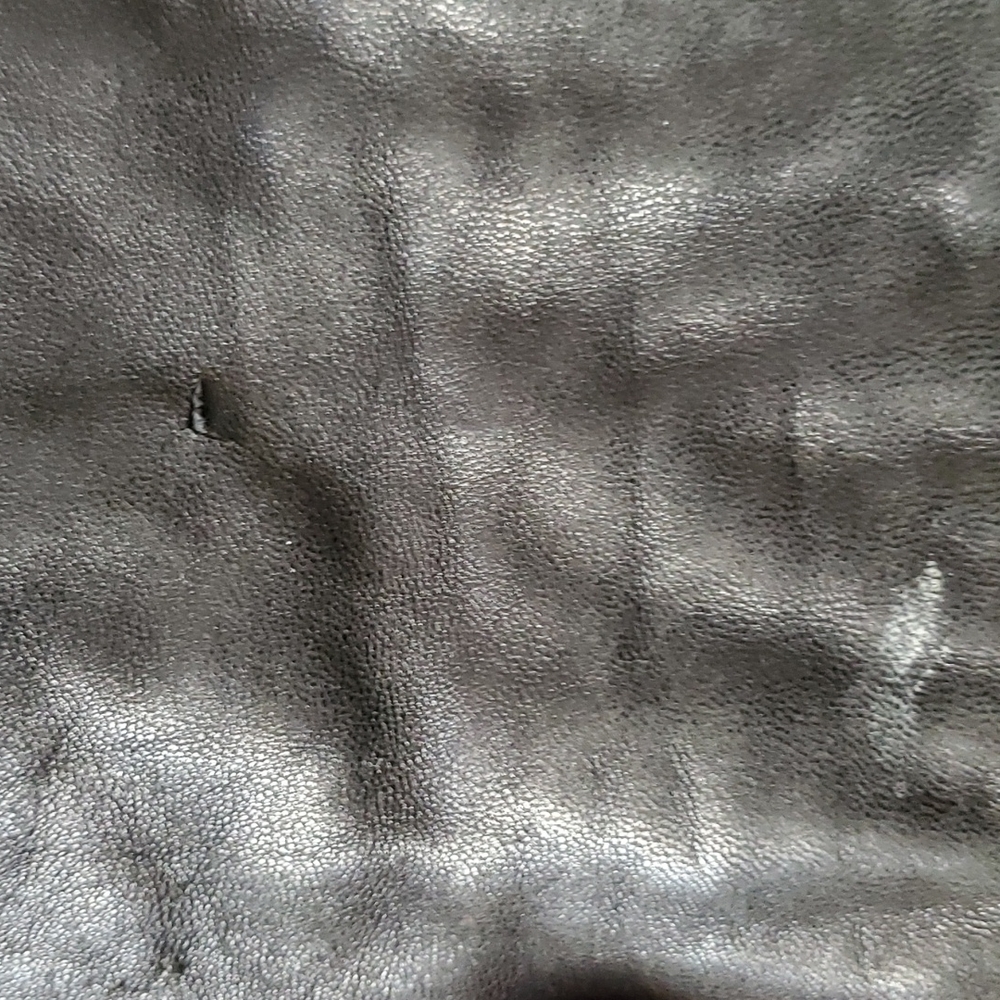 Buttery leather jacket - Picture 8 of 9